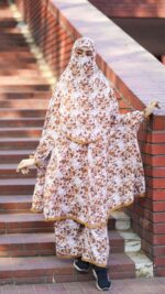 Khimar and plazu set
