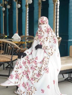 Alternative view of Luxury Abaya A15