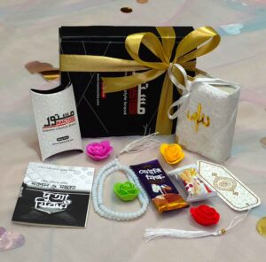 Alternative view of Mini Gift package - White