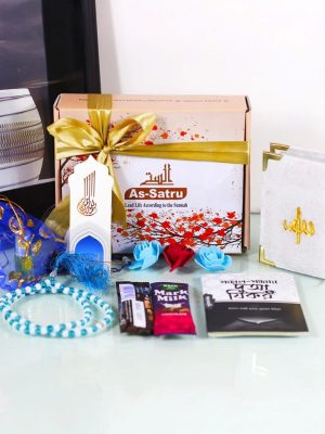 Alternative view of Mini Gift Packege-white
