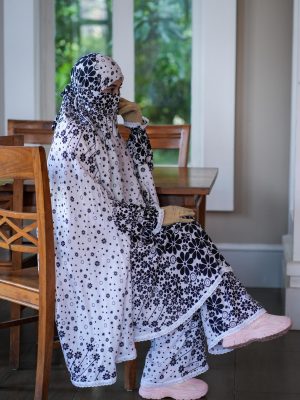 Alternative view of Premium khimar &ndash; 299