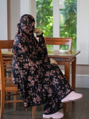 Alternative view of Premium khimar &ndash; 300