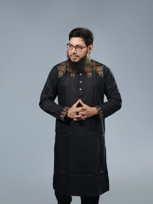 Mastoor Embroidered Panjabi